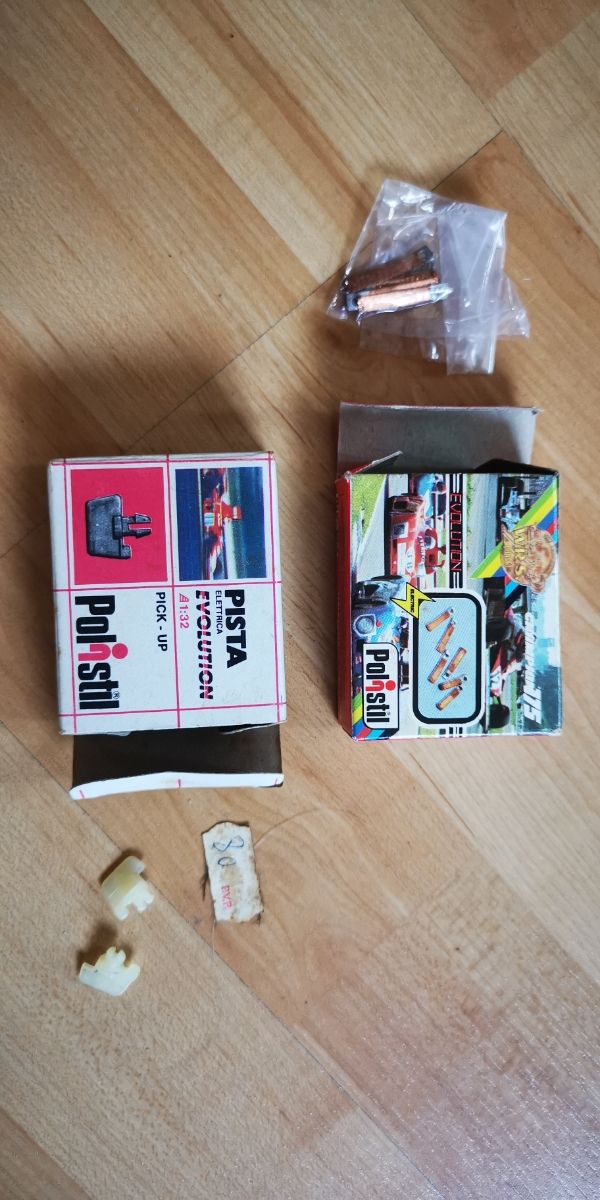 Polistil Scalextric: Guías y Trencillas