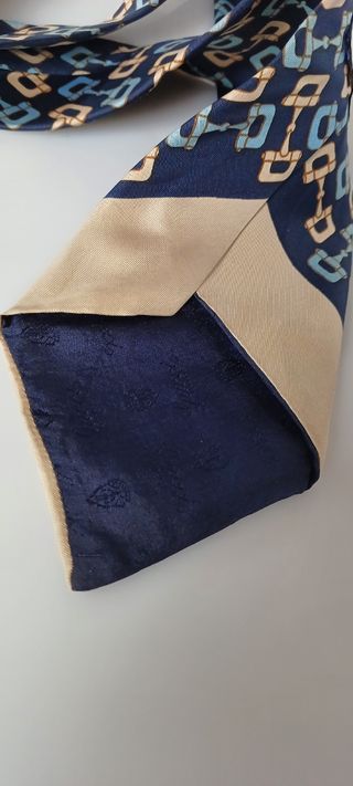 Cravatta Gucci vintage | beige, blu