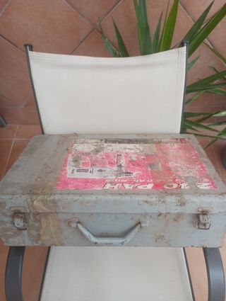 Maletín metálico herramientas