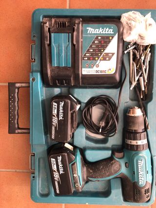 Maletín Makita Taladro Atornillador percutor