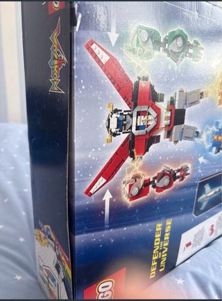 LEGO Voltron 21311 Defender