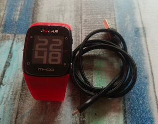 Polar M400 - Reloj deportivo rojo