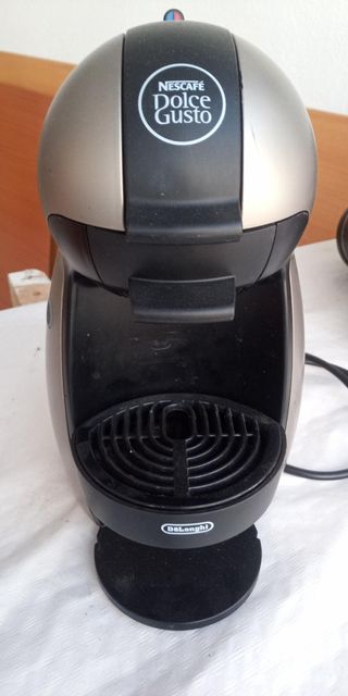 Cafetera Dolce Gusto DeLonghi