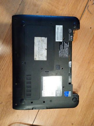 Toshiba Satellite Pro NB10-A-124: Piezas
