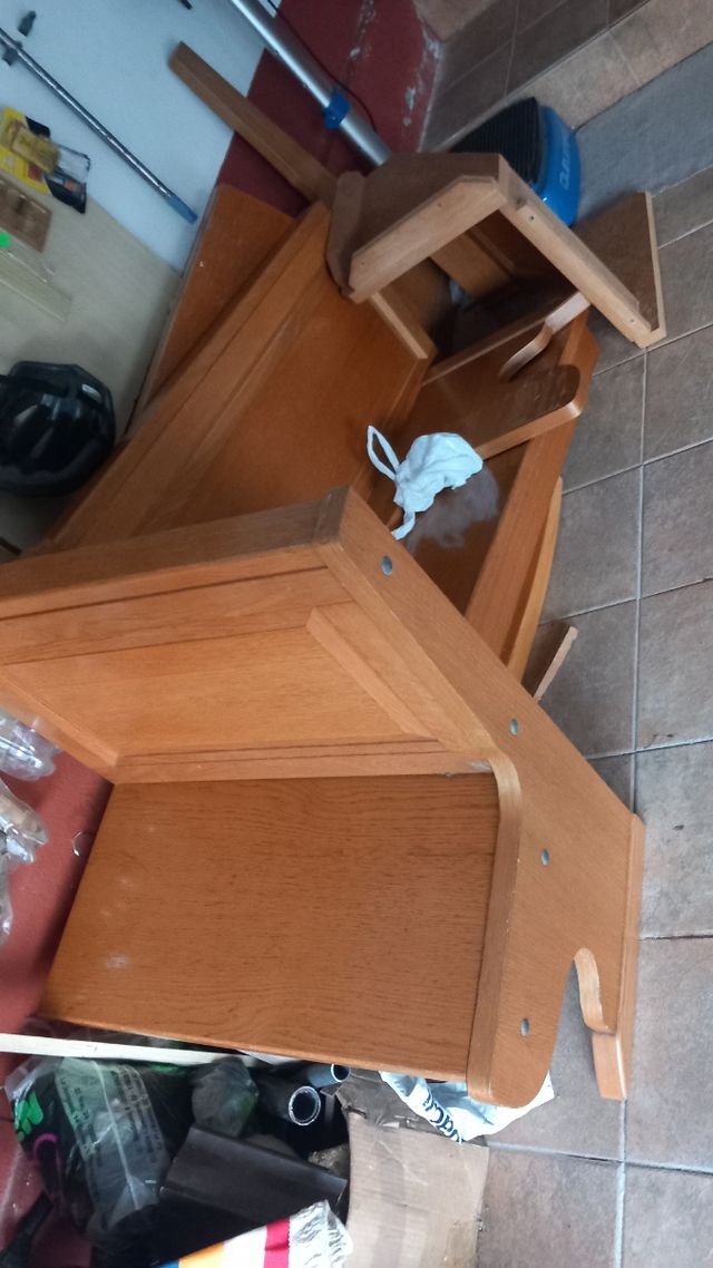 Rinconera madera marrón