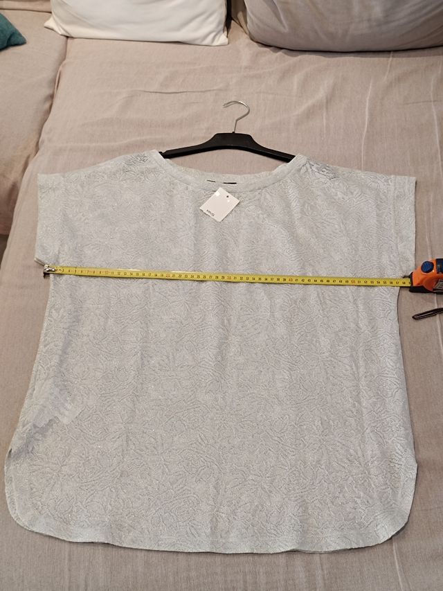 Camiseta Mango beige - Talla L