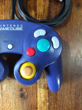 Console Nintendo Gamecube indigo con controller 