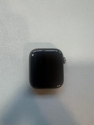 Apple Watch 5 (44mm) - Negra