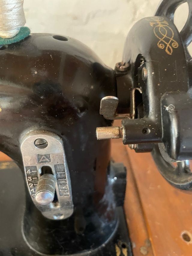 Máquina coser Sigma Antigua Portátil