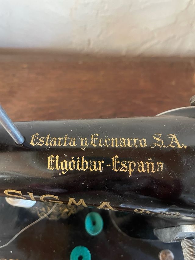 Máquina coser Sigma Antigua Portátil