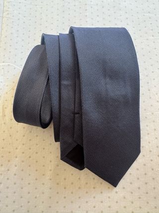 Corbata Prada