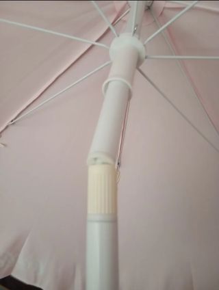 Sombrilla Coca-Cola roja