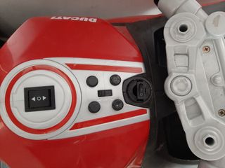 Moto Ducati Niño Eléctrica