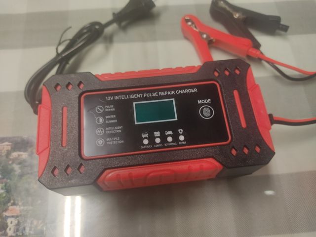 Cargador de Batería Smart 12v 6 Amperios