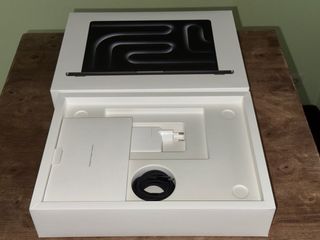 MacBook Pro 14″ M3 Pro, 18 GB RAM, 512 GB SSD