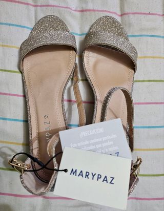 Sandalias MARYPAZ doradas purpurina talla 39