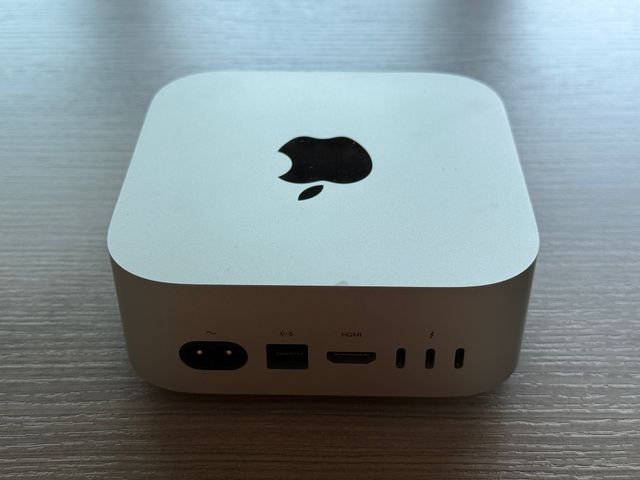 Apple Mac Mini M4 (16GB RAM, 512GB)
