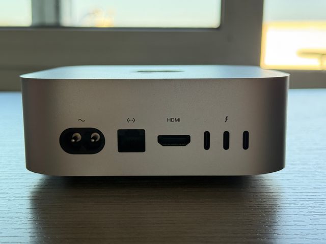 Apple Mac Mini M4 (16GB RAM, 512GB)