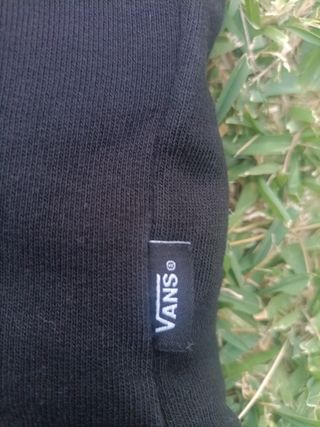 Sudadera Vans negra c/ capucha de tienda oficial