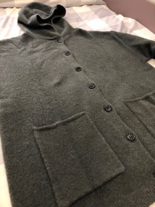 Chaqueta punto capucha ZARA