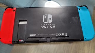 Nintendo Switch - Azul y Rojo