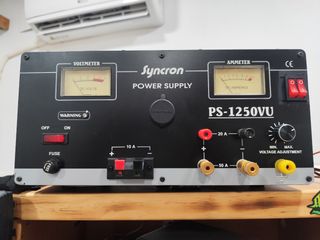 Fuente Syncron PS-1250VU - Alimentación