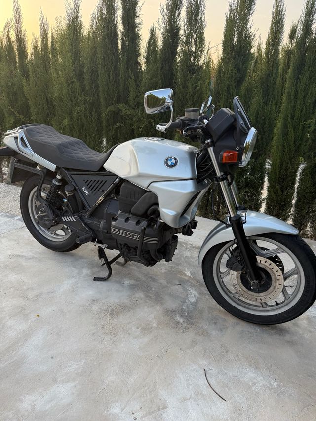 BMW K75 - Moto clásica