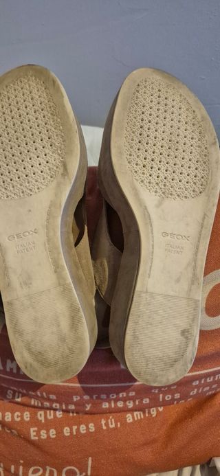 Sandalias Geox Beige