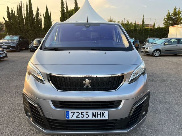 Peugeot Traveller 2023
