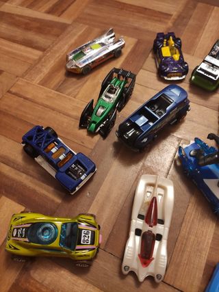 Lote 14 coches Hot Wheels