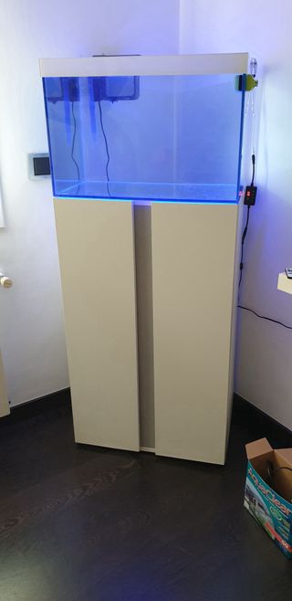 Acuario con mueble