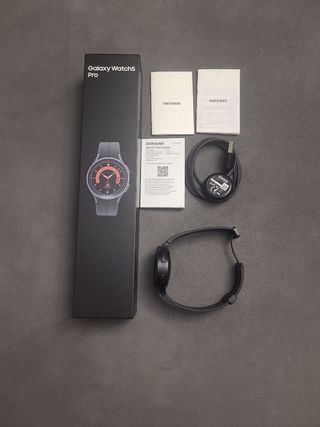 Samsung Galaxy Watch5 Pro - Negro/Gris