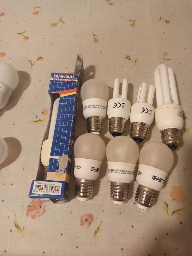 Lote de 18 Bombillas  de diferentes marcas