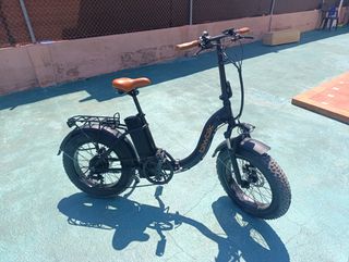 Bicicleta eléctrica plegable