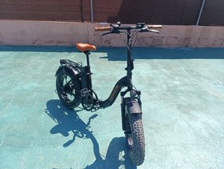 Bicicleta eléctrica plegable