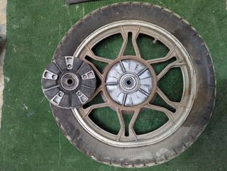 Rueda Ducati Vento 350
