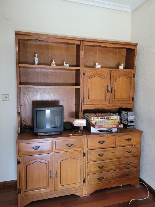 Mueble madera salón-habitación