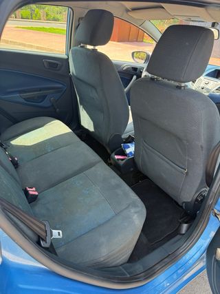 Ford Fiesta trend 1.4 70cv diesel