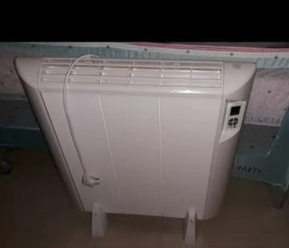 Radiador eléctrico portátil Fagor.