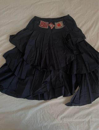 Falda exhuberante negra boho volúmenes. Talla M