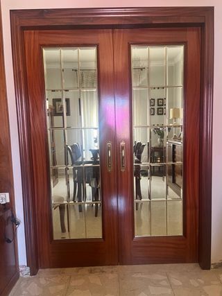Puerta doble madera sapeli