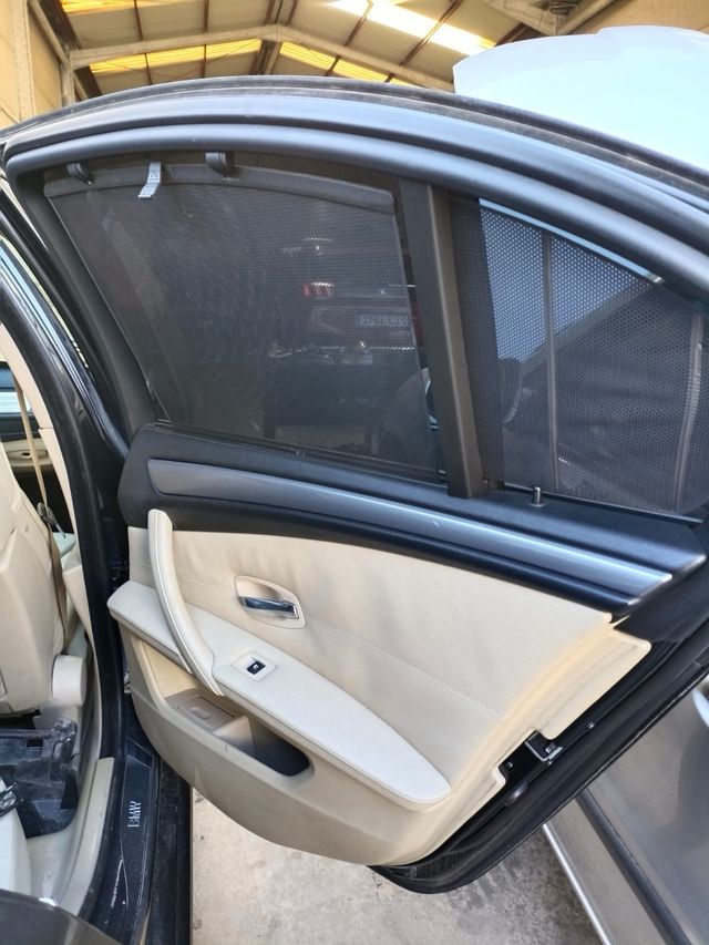 COCHE COMPLETO. sin motor , sin caja de cambios