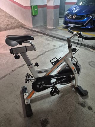 Bicicleta spinning Jet Bike