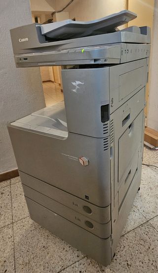 Fotocopiadora Canon imageRUNNER C2220i usada
