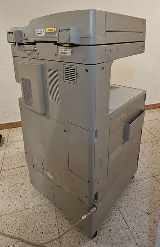 Fotocopiadora Canon imageRUNNER C2220i usada