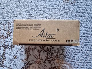 Calzos de freno Aitac (Juego 4)