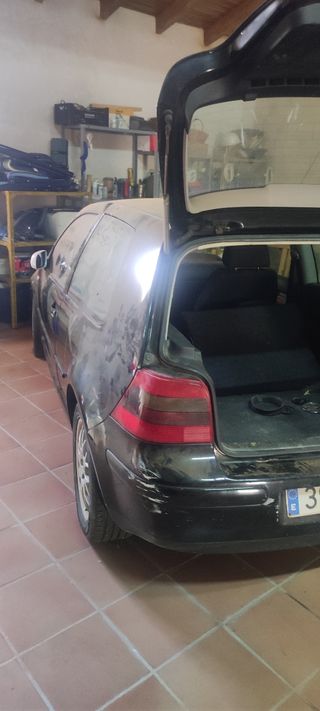 Volkswagen Golf 2004