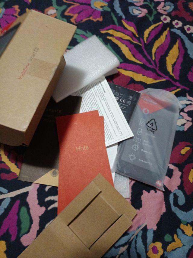 Vodafone Smart E8 - móvil negro nuevo