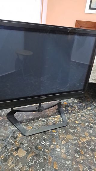 TV Philips 42" - Negro