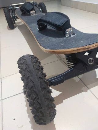 Longboard electrico todoterreno 